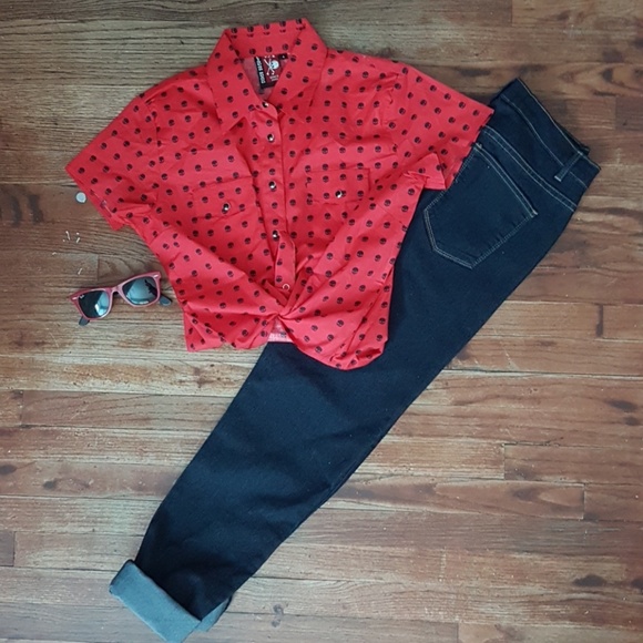 liquor brand / T.C.B. Tops - Rock' n skulls